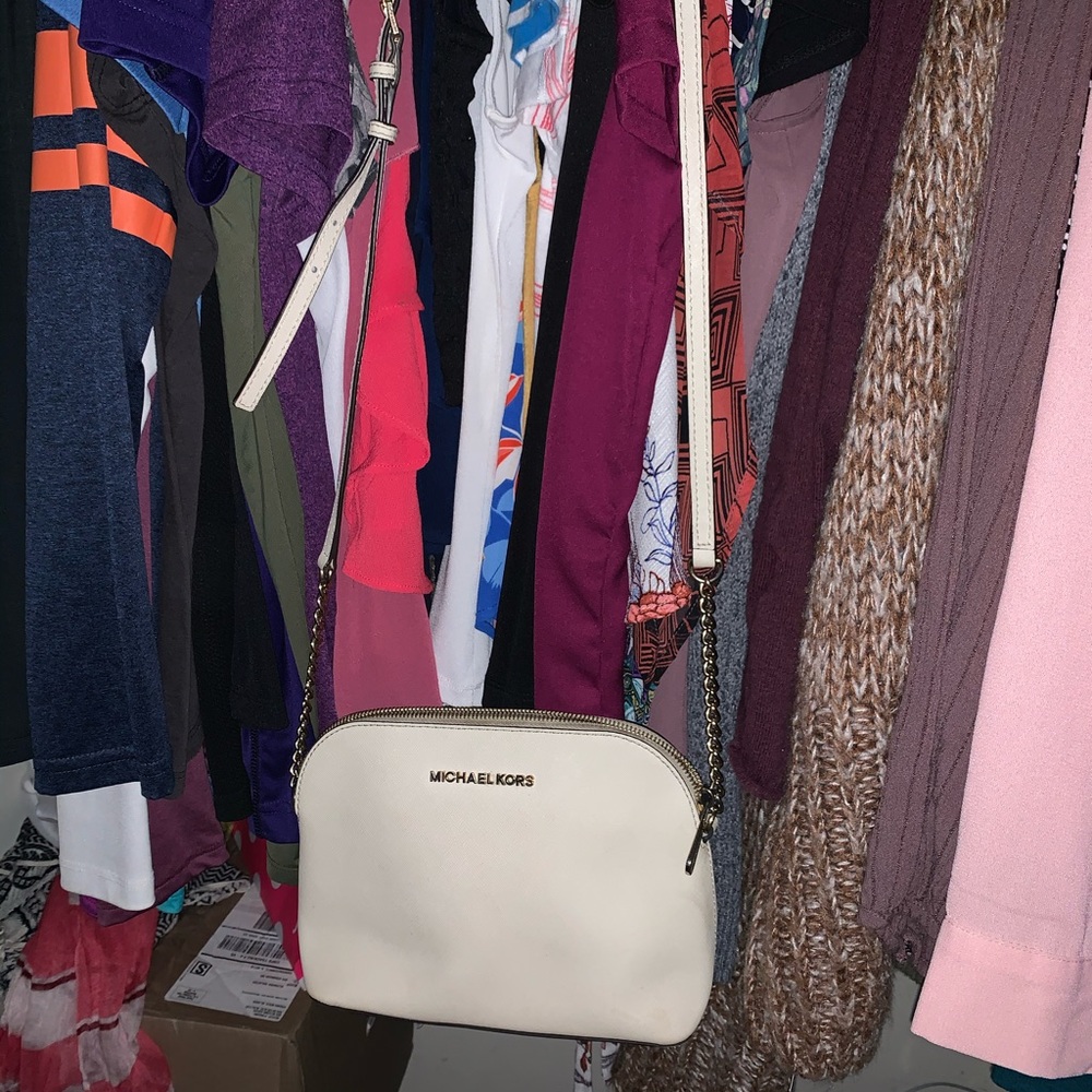 Michael kors crossbody
